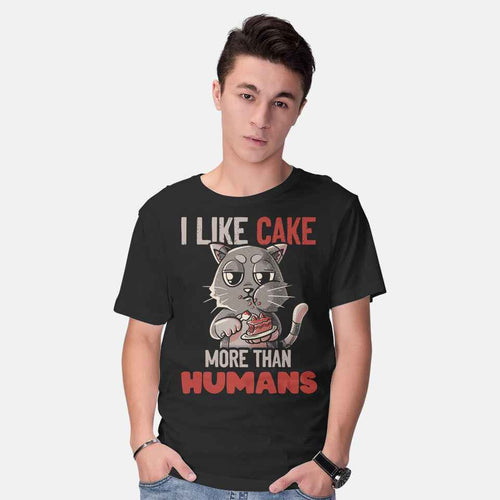 I Like Cake More Than People – Cat Graphic T-Shirt