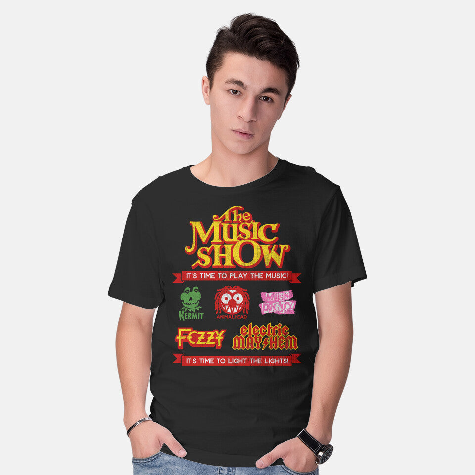 Model wearing black Muppetfest – Music Graphic T-Shirt
