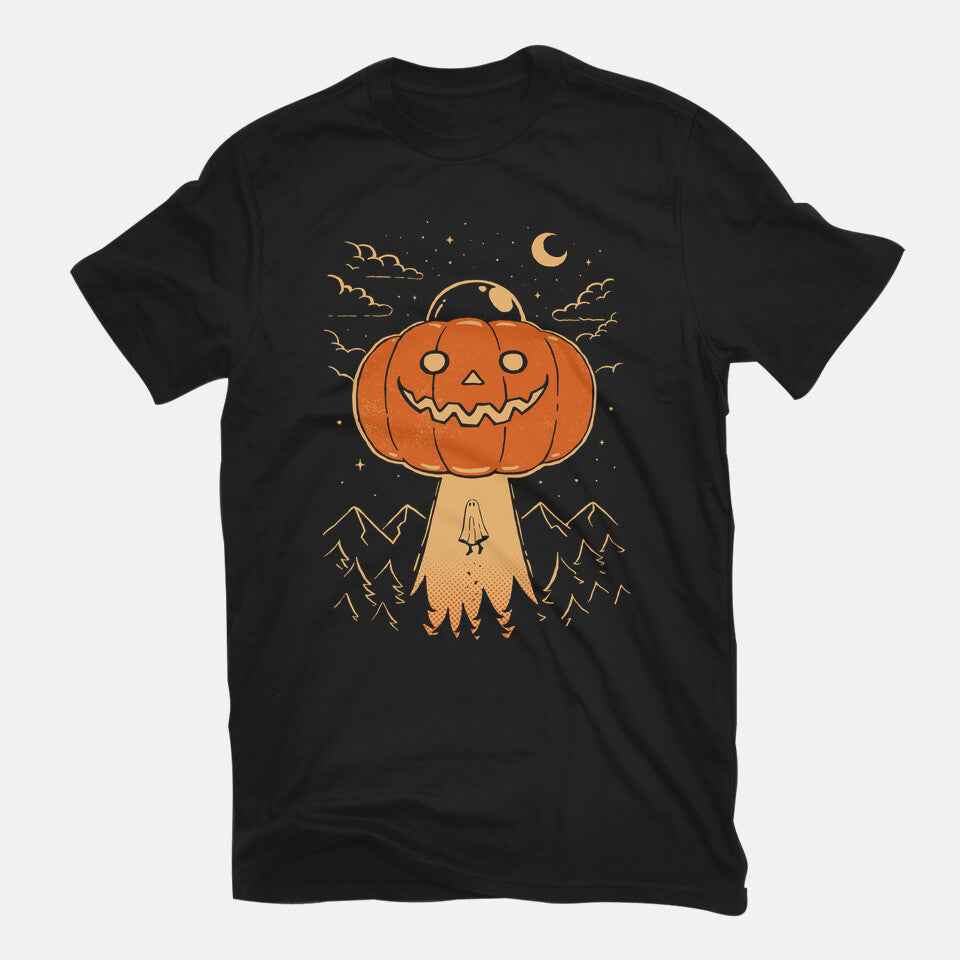 I Believe In Halloween – Halloween Graphic T-Shirt