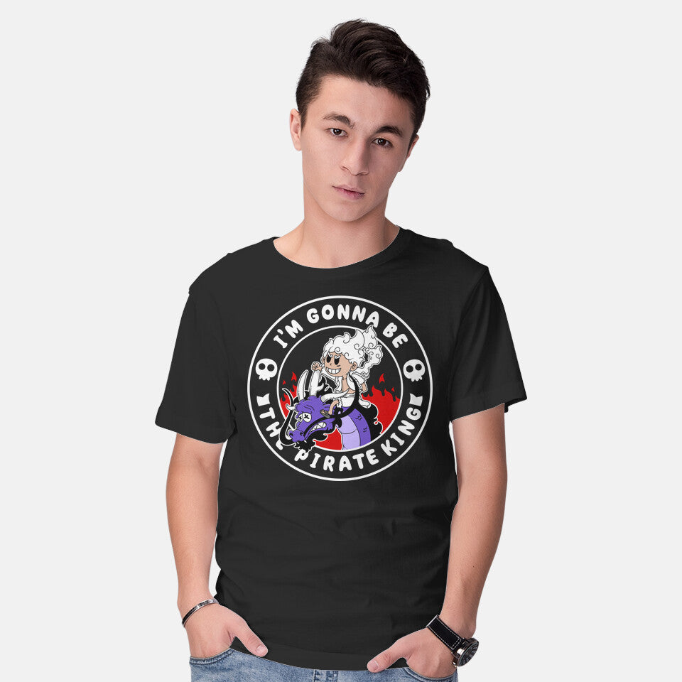 Model wearing black I Am Gonna Be The Pirate King – Anime Graphic T-Shirt