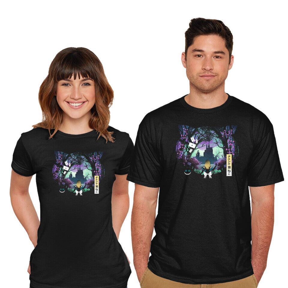 Model wearing black Wonderland Cat – Cat Graphic T-Shirt