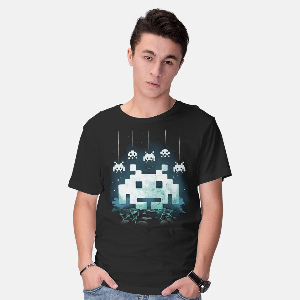 Model wearing black Space Moon Invaders – Gaming Graphic T-Shirt