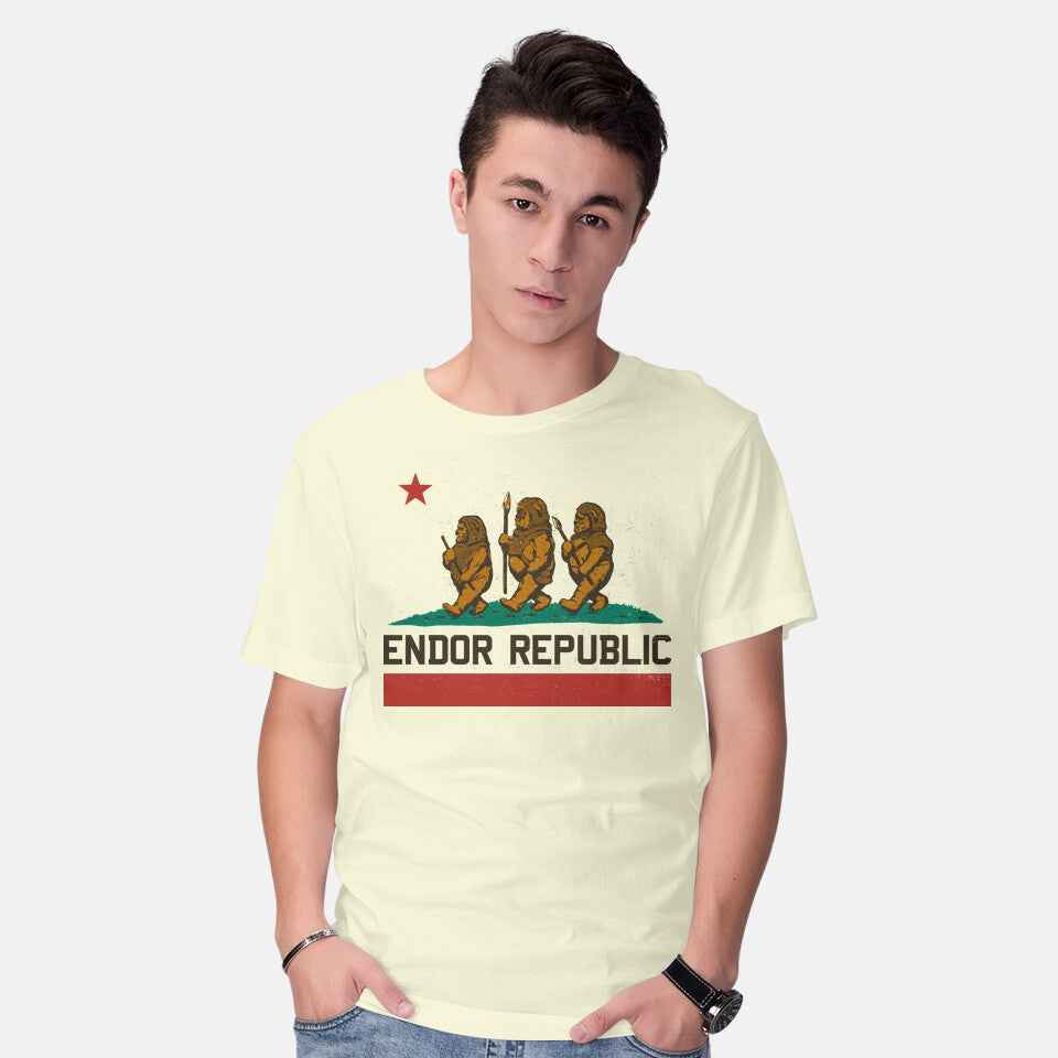 Endor Republic – Sci-Fi Graphic T-Shirt