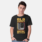 Model wearing black Old Games – Gaming Graphic T-Shirt