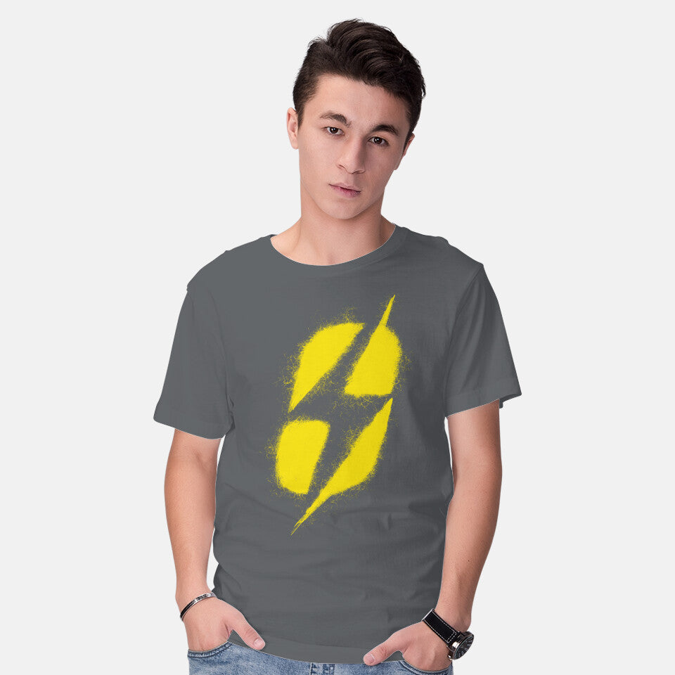 Model wearing charcoal Ground Zero Fallout – Gaming Graphic T-Shirt