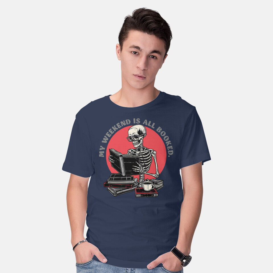 Model wearing navy Weekend Reader – Horror Graphic T-Shirt
