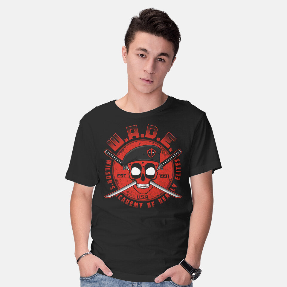Model wearing black Wade Academy – Movie Graphic T-Shirt