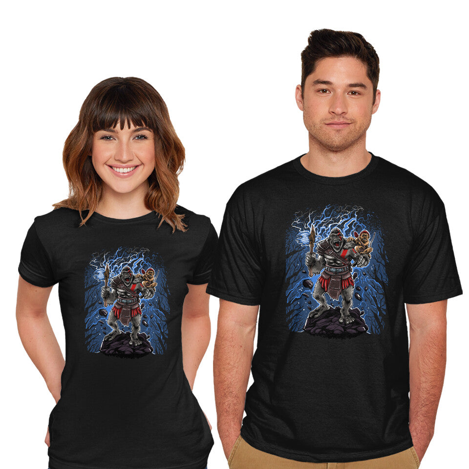 Model wearing black King Of War – Gaming Graphic T-Shirt