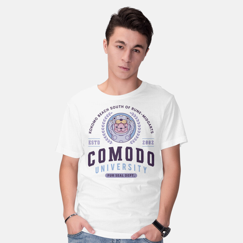 Model wearing white Comodo University – Gaming Graphic T-Shirt