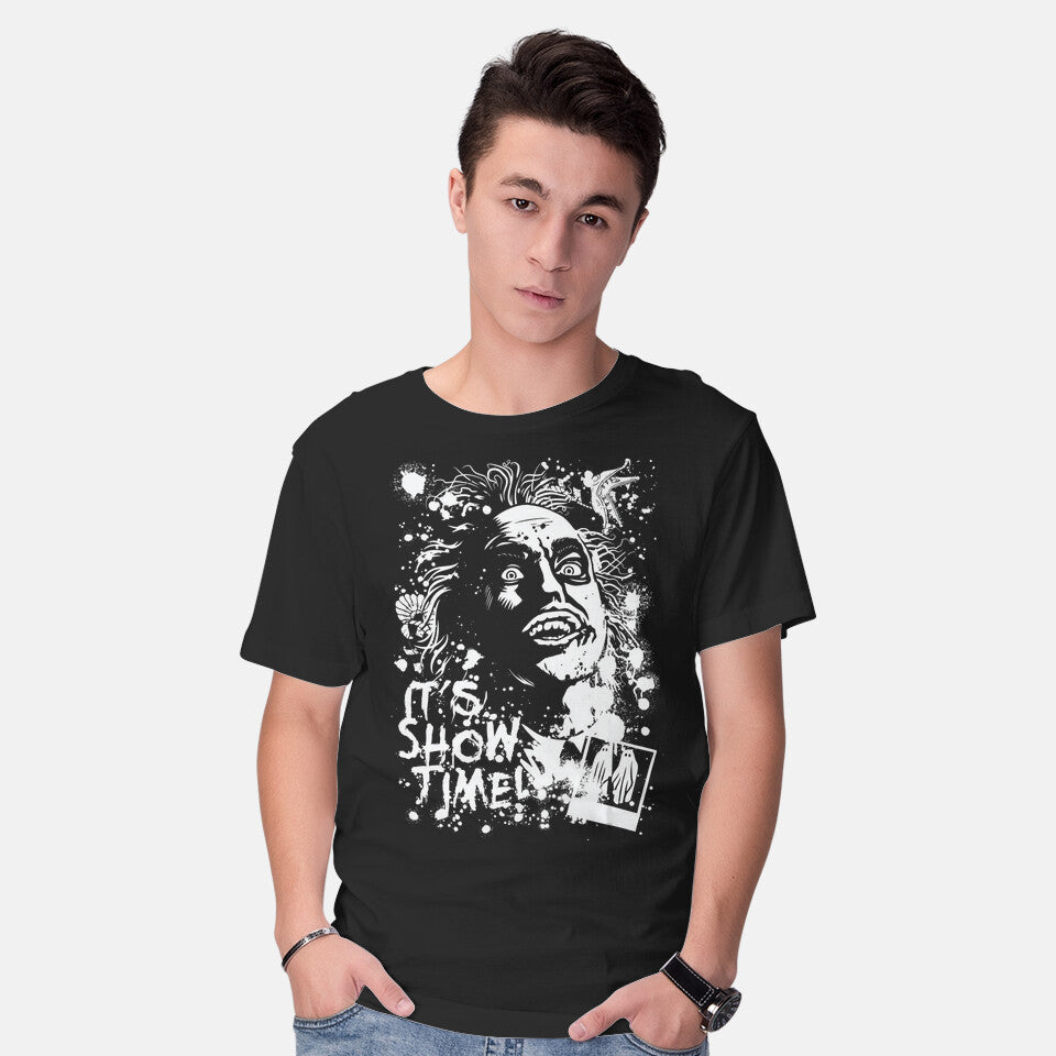 Model wearing black Show Time – Horror Graphic T-Shirt