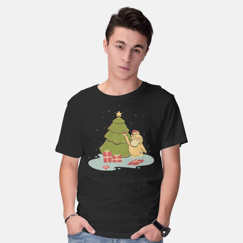 Model wearing black Xmas Tree – Anime Graphic T-Shirt