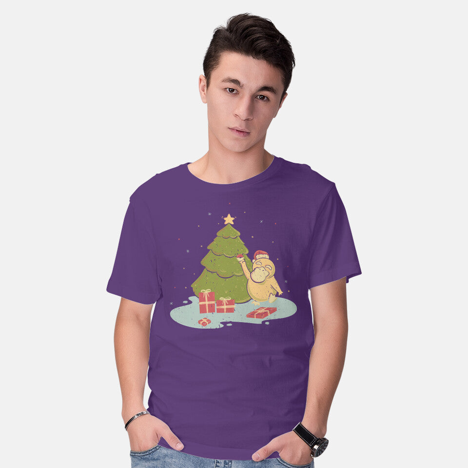 Model wearing purple Xmas Tree – Anime Graphic T-Shirt