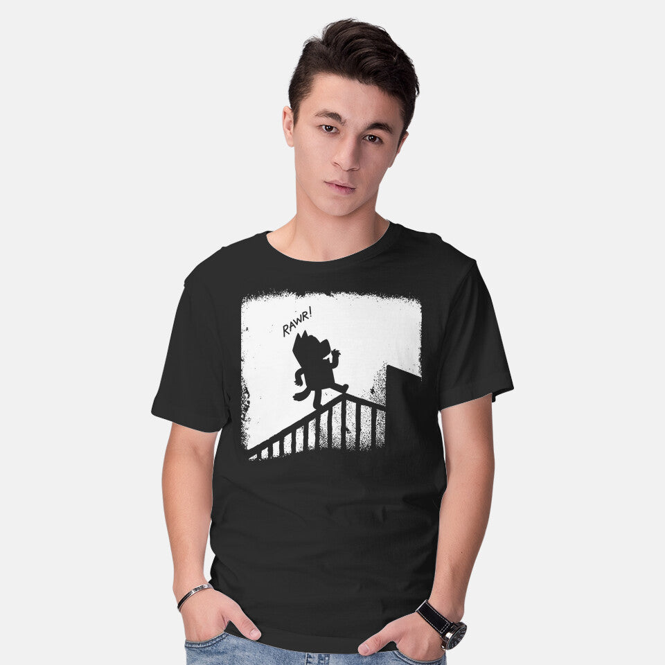 Model wearing black Nosferablu – Dog Graphic T-Shirt