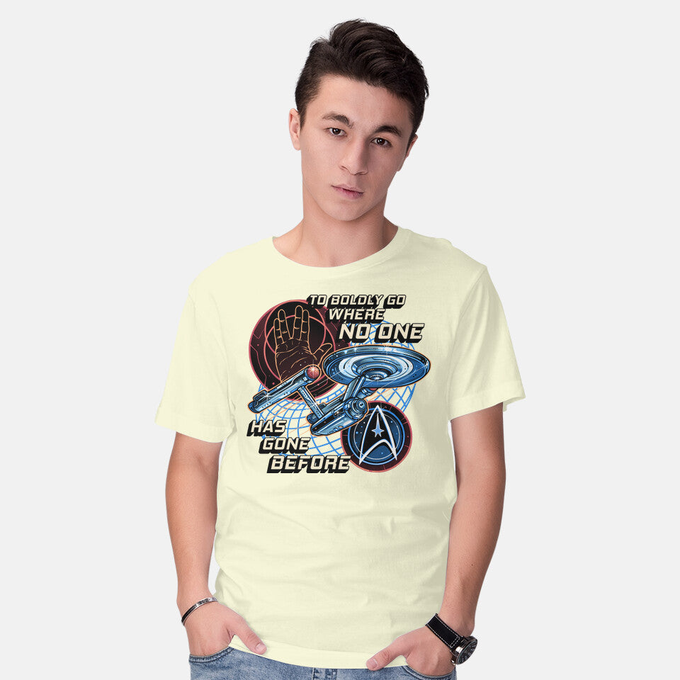 To The Stars And Back – Sci-Fi Graphic T-Shirt