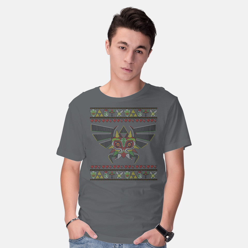 Model wearing charcoal Merry Maskmas Graphic T-Shirt