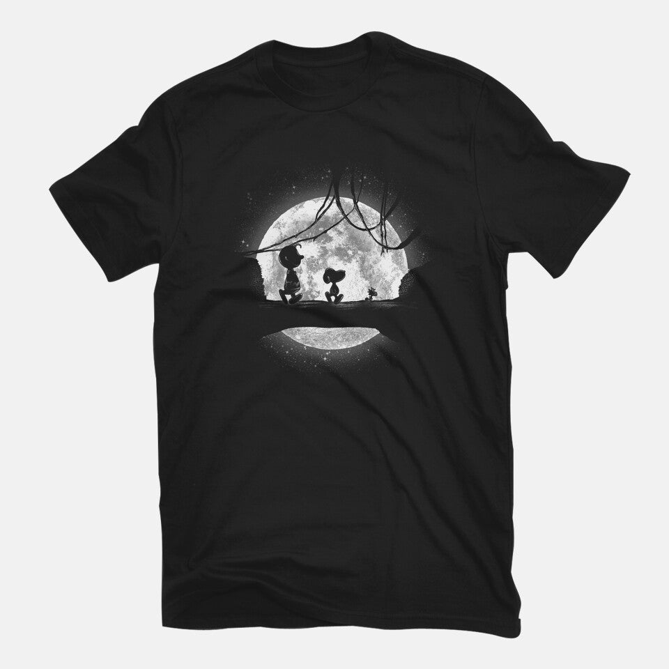Moonlight Snoop – Funny Graphic T-Shirt in black, flat-lay product view