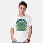 Model wearing white Malboro – Gaming Graphic T-Shirt