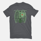 Grinch's Heart – Movie Graphic T-Shirt in charcoal, flat-lay product view