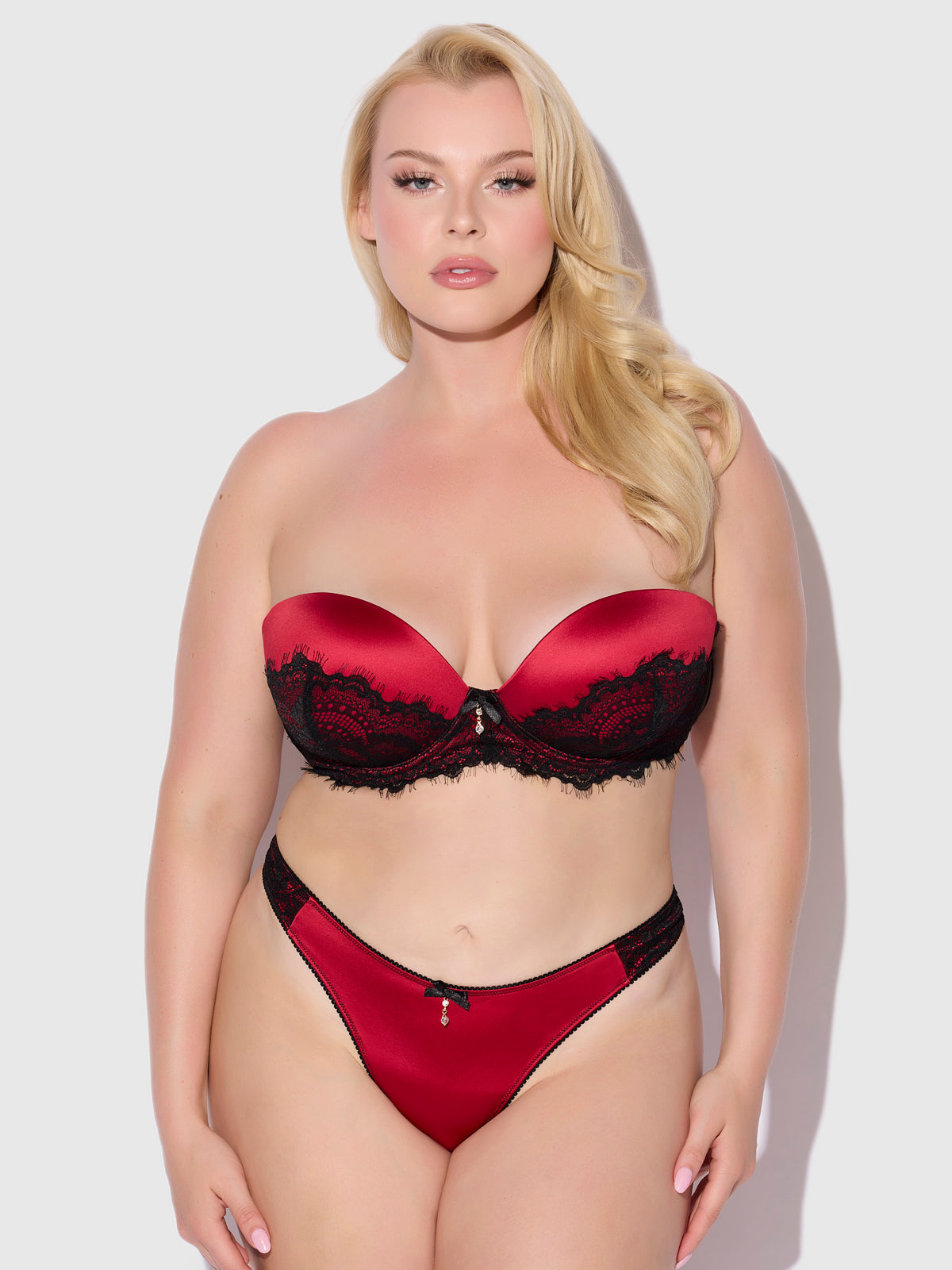 Lexi Lace Strapless Push Up Bra