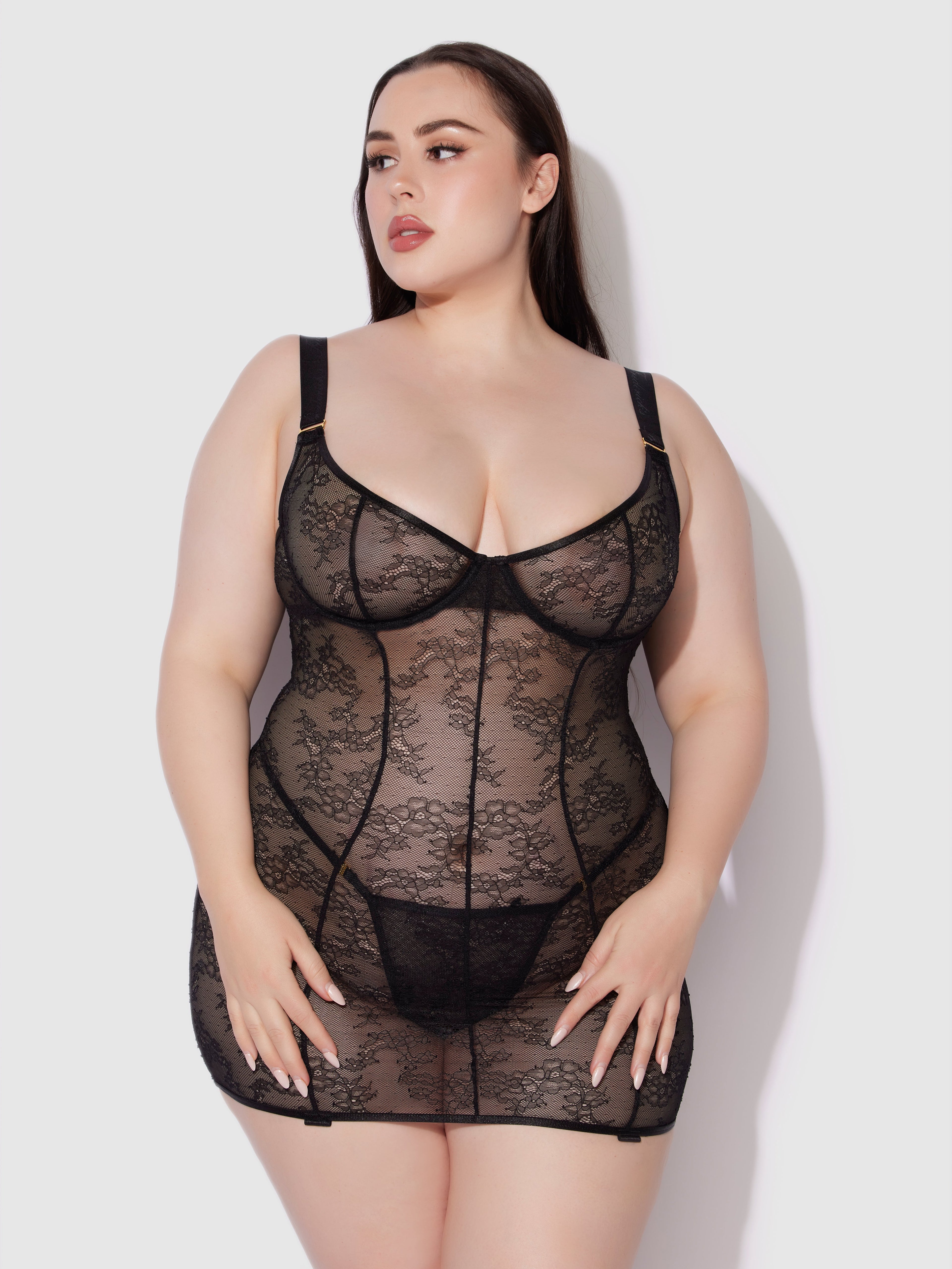 Pia Lace Unlined Underwire Chemise