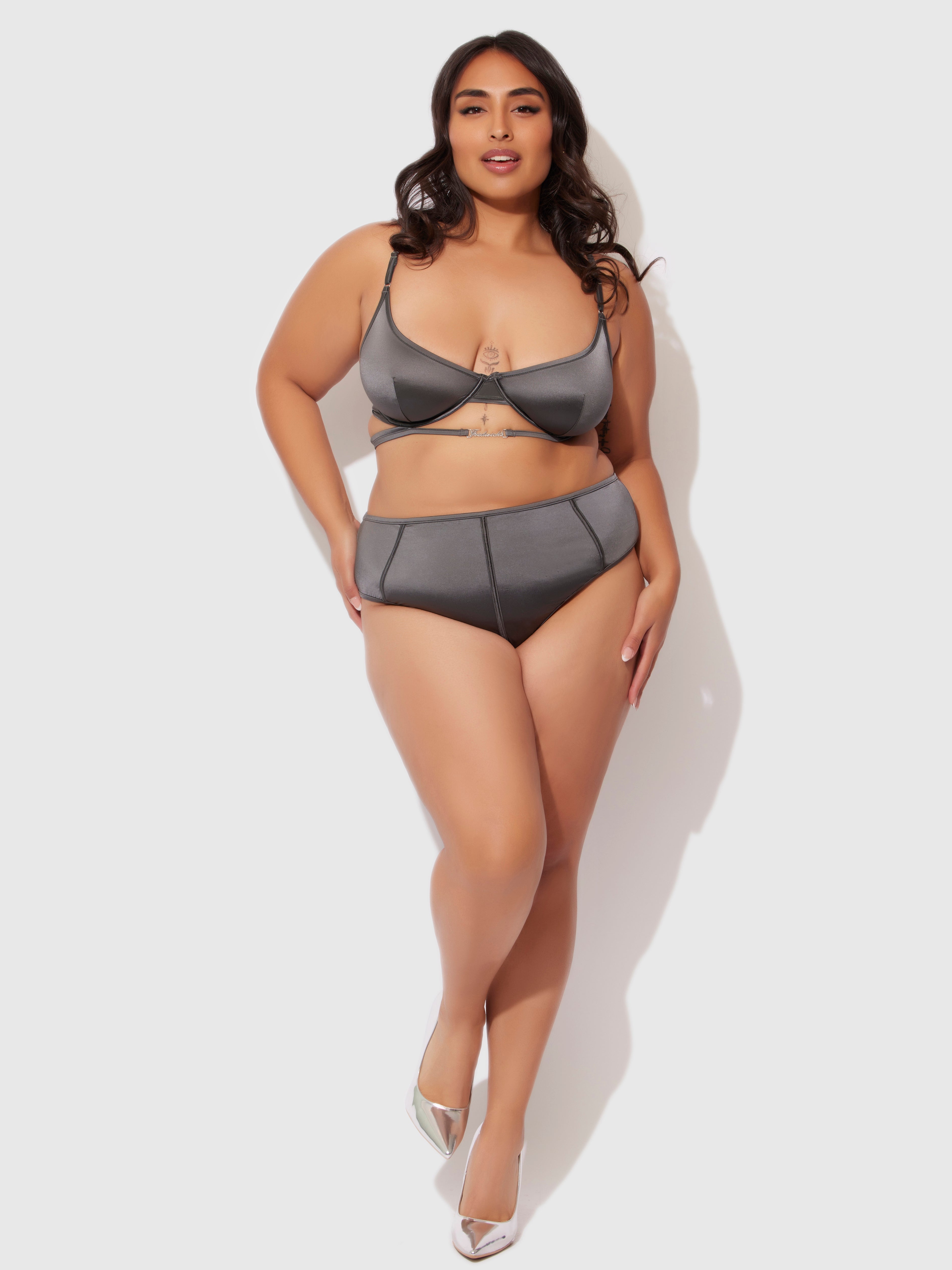 Neev Oil Slick Logo Longline Bra