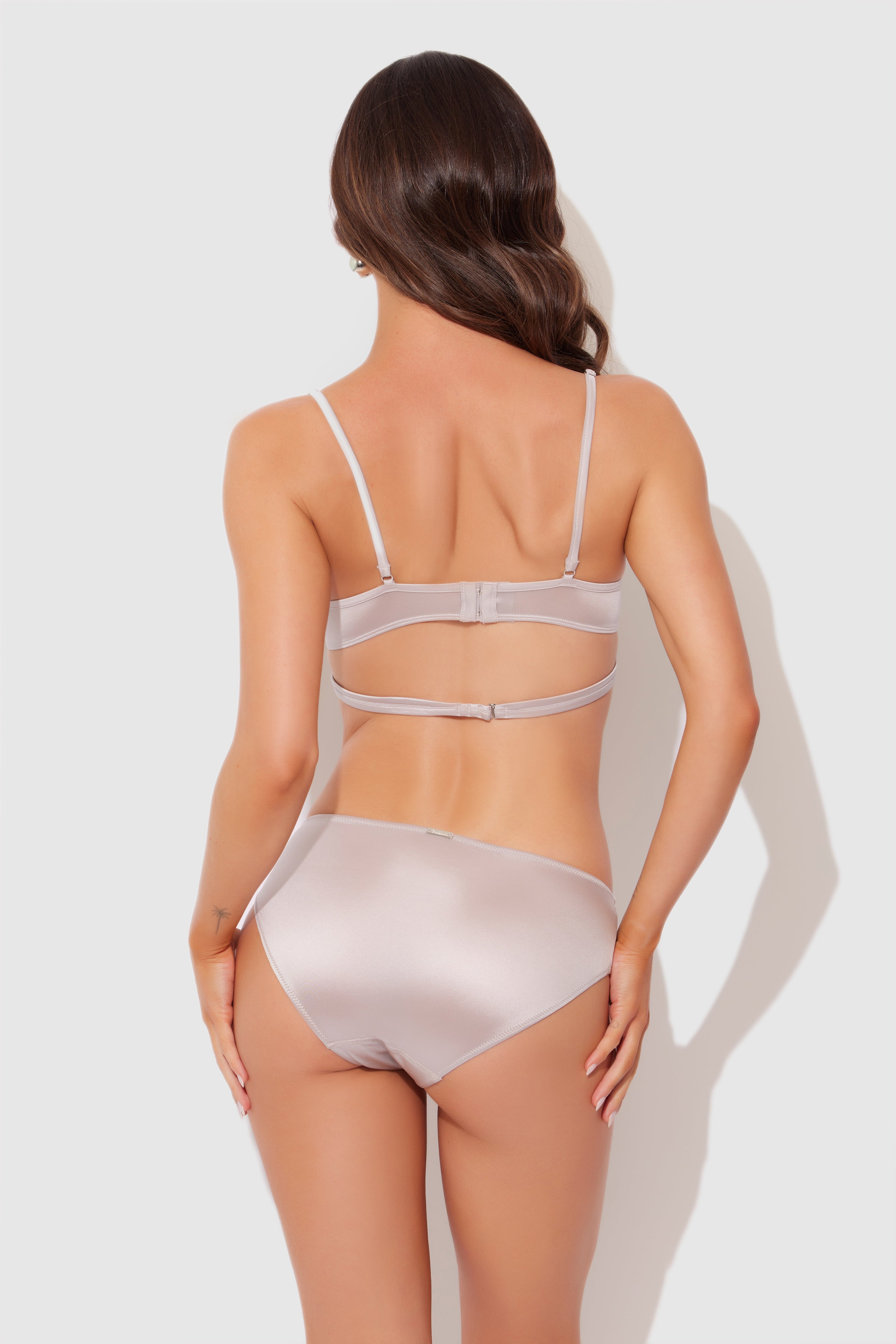 Neev Oil Slick Logo Longline Bra