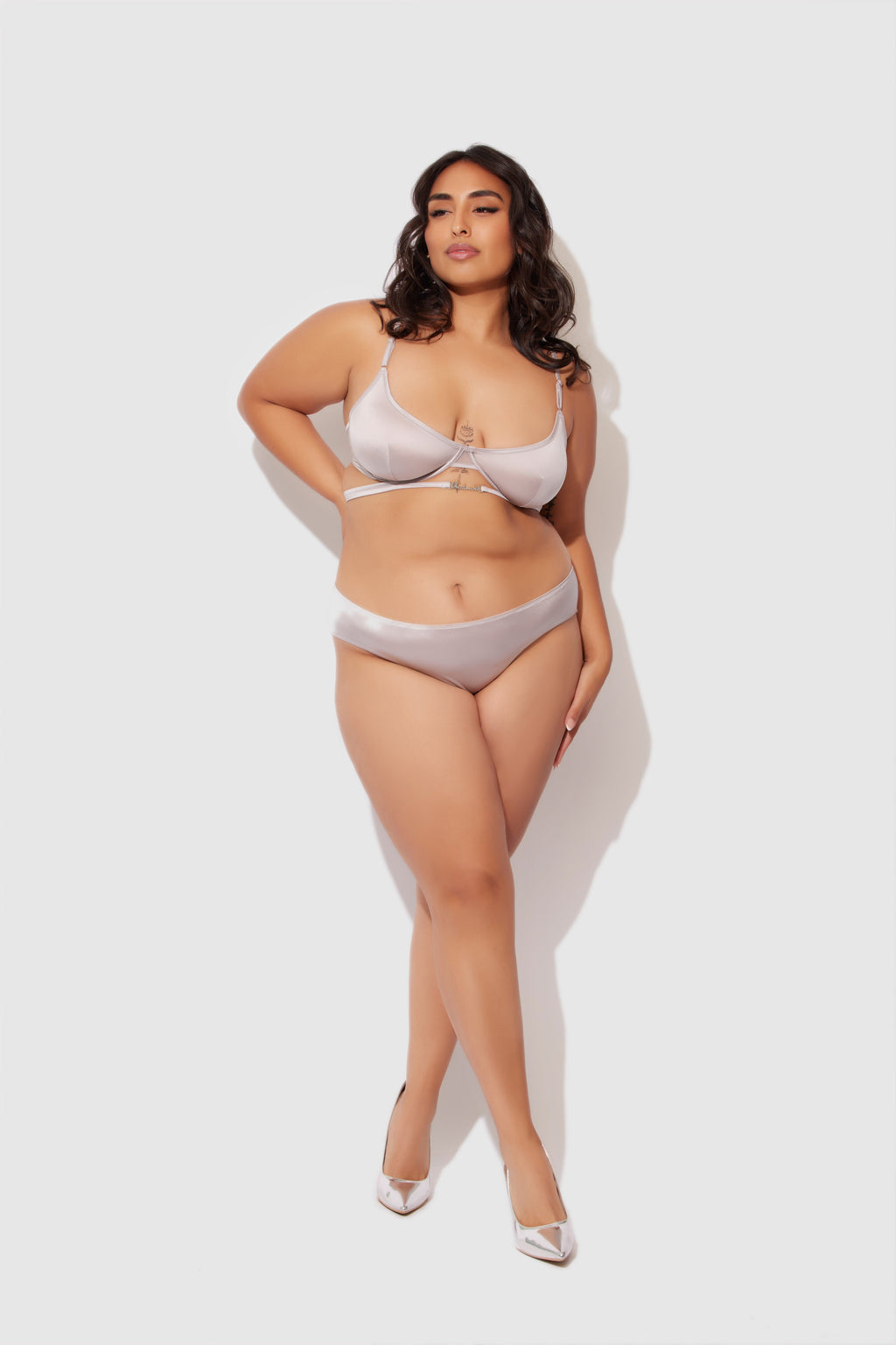 Neev Oil Slick Logo Longline Bra