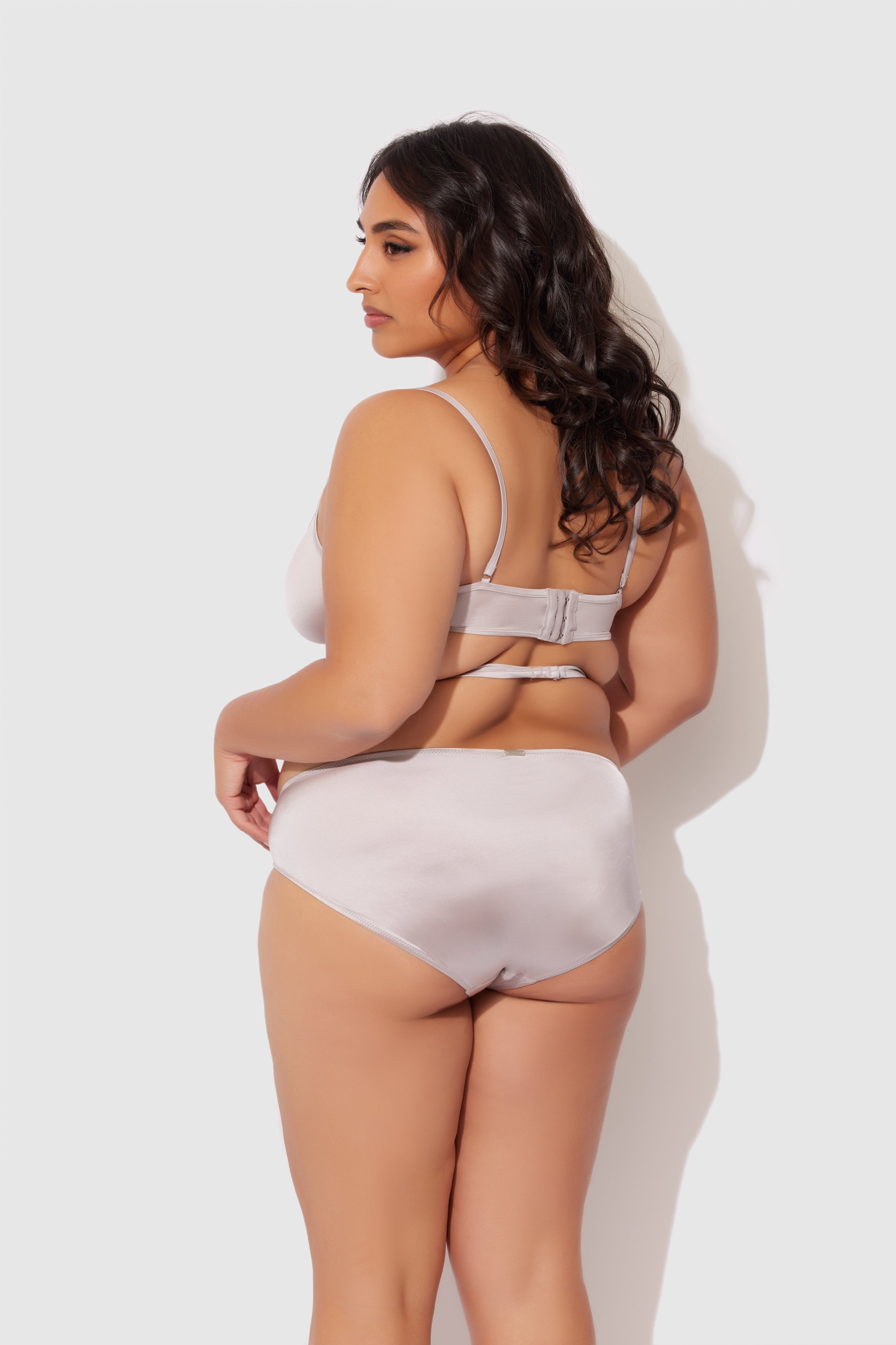 Neev Oil Slick Logo Longline Bra