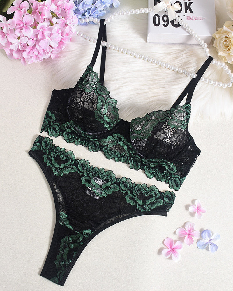 Color Trim Lace Underwire Bra Panty Sets